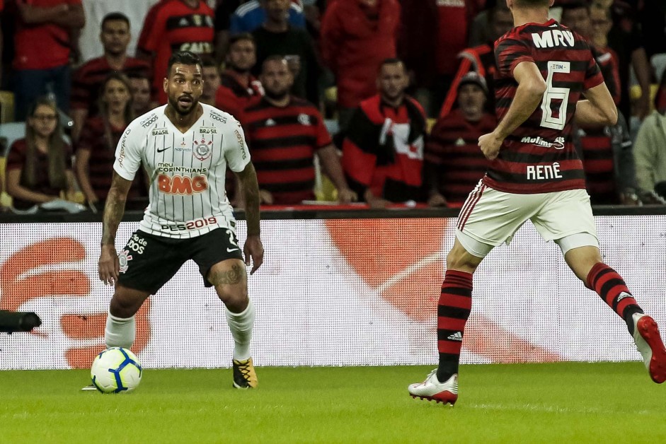 Michel Macedo durante jogo contra o Flamengo, pela Copa do Brasil