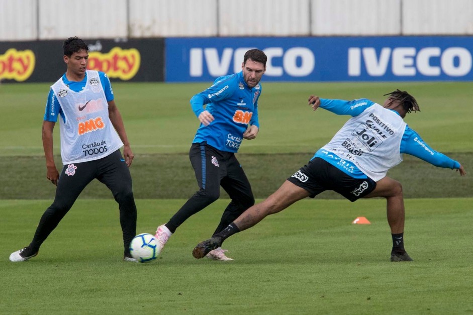 Boselli no primeiro treino aps eliminao para o Flamengo, pela Copa do Brasil