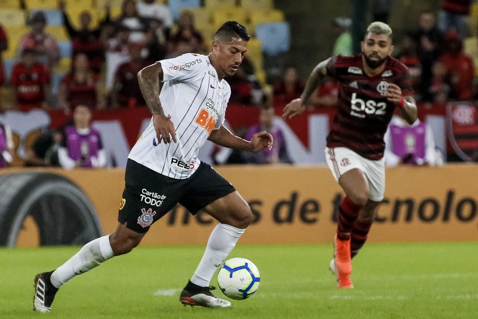 Ralf durante jogo contra o Flamengo, pela Copa do Brasil