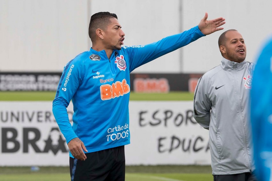 Ralf no treino que prepara a equipe para duelo contra o Cruzeiro, pelo Brasileiro