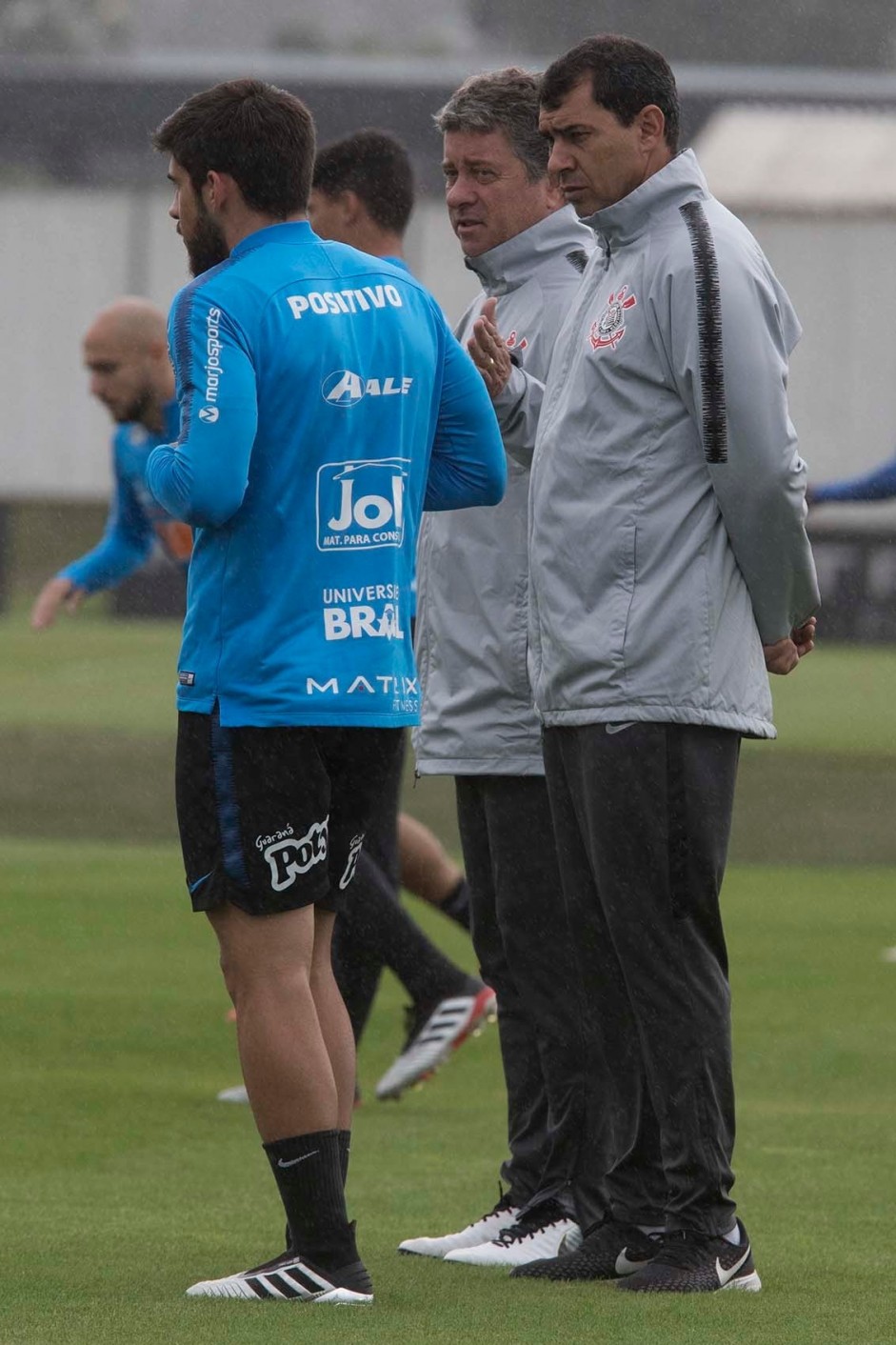 Walmir, Carille e Bruno Méndez no primeiro treino após eliminação para o Flamengo