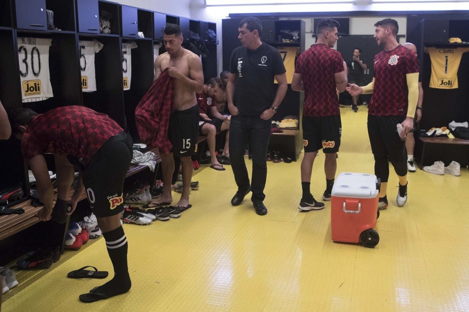 Jogadores se preparam para enfrentar o Cruzeiro no Mineiro