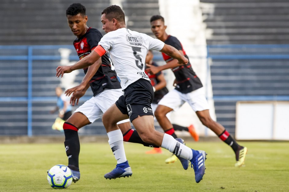 1 a 0 garantiu a classificação do Corinthians para as quartas do Brasileiro Sub-17