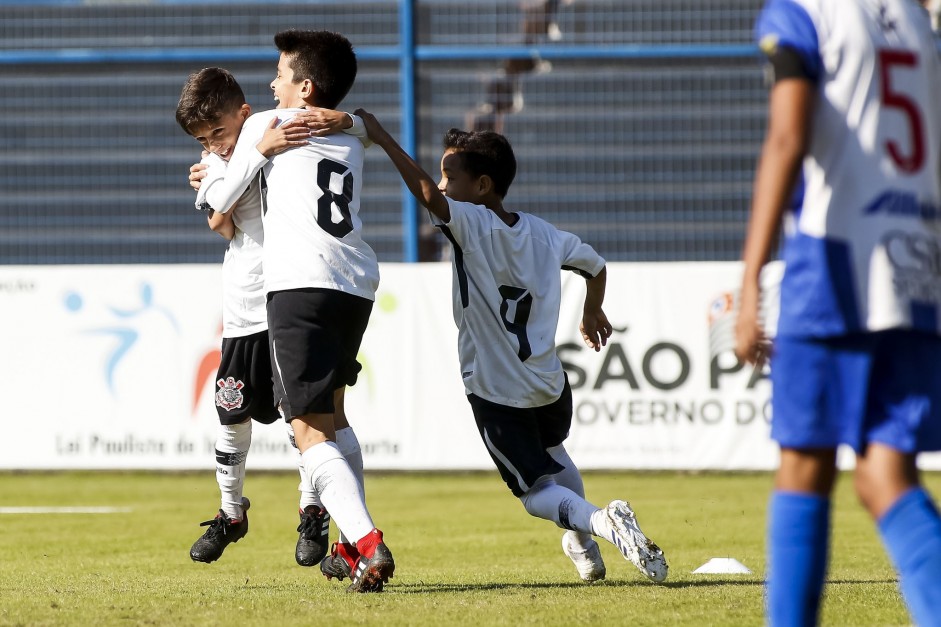 Corinthians enfrenta o Nacional pelo campeonato paulista sub-13