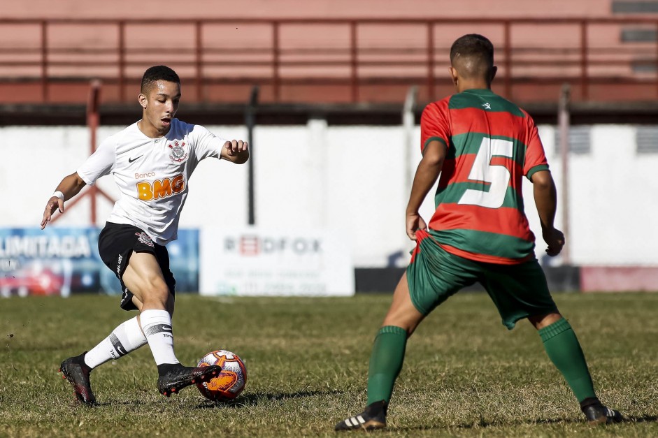 Corinthians e Portuguesa empatam pelo Campeonato Paulista Sub-15