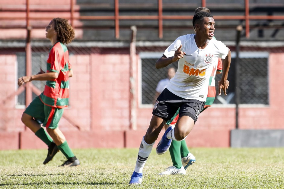 Corinthians empatou com a Portuguesa, pelo Paulista Sub-15