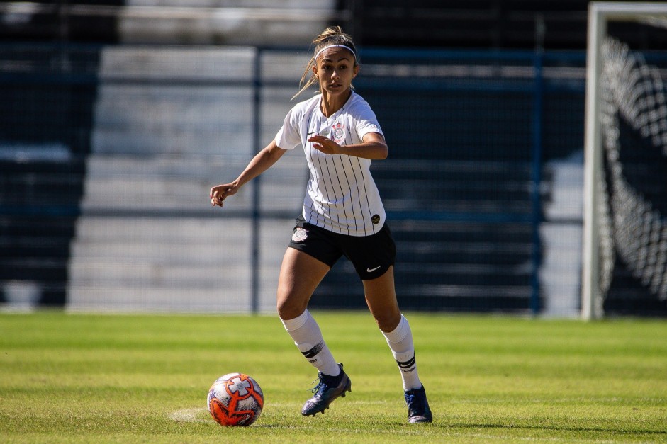 Diany durante goleada contra a Juventus pelo Paulista Feminino