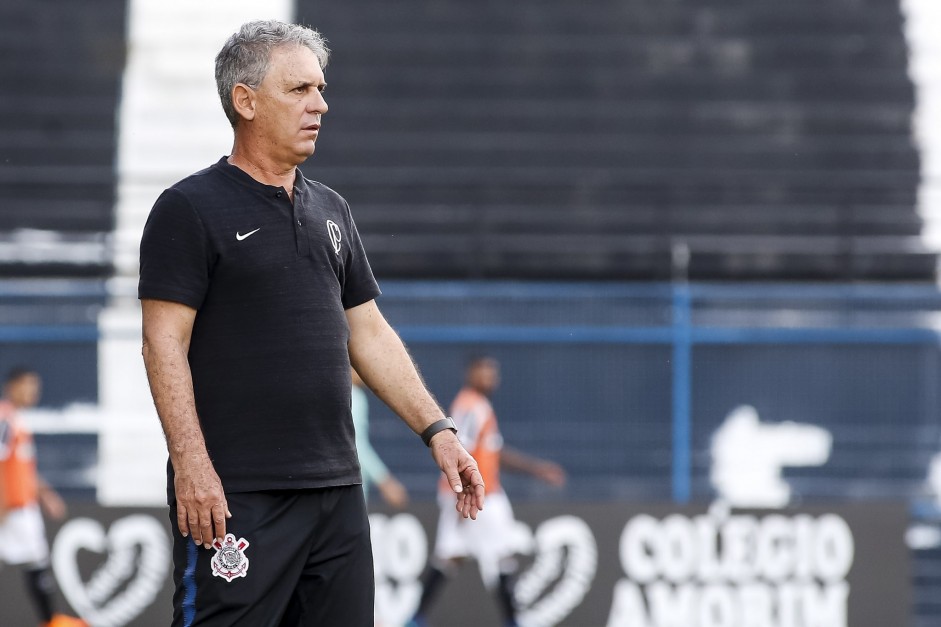 Edson Leivinha durante derrota para o Ceará pelo Brasileiro de Aspirantes