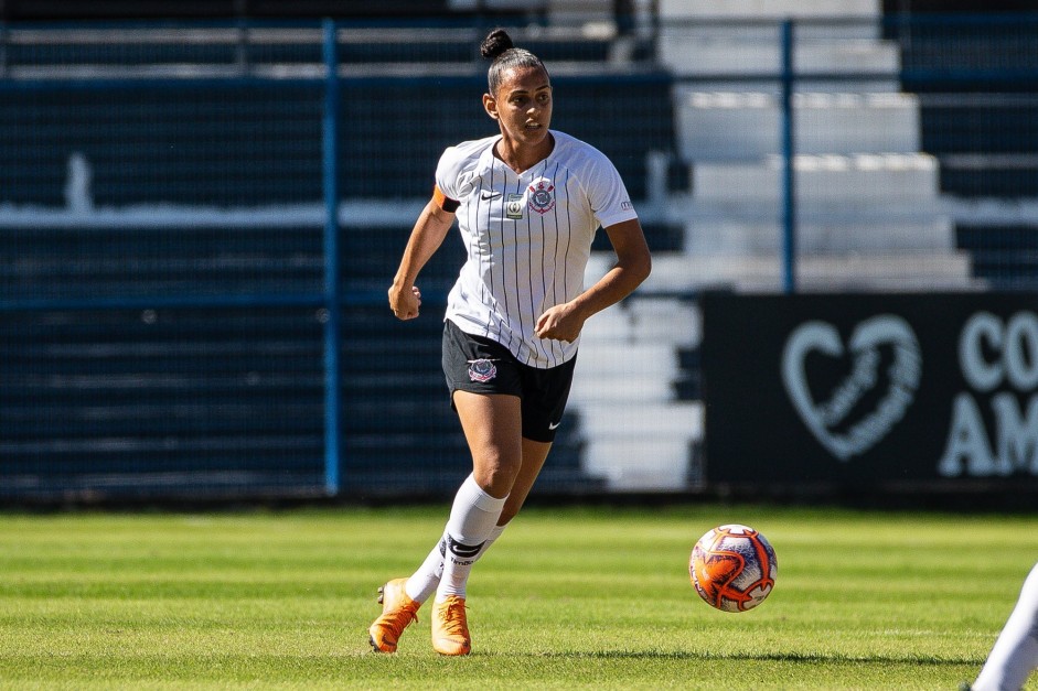 Mimi no jogo contra o Juventus, pelo Campeonato Paulista Feminino