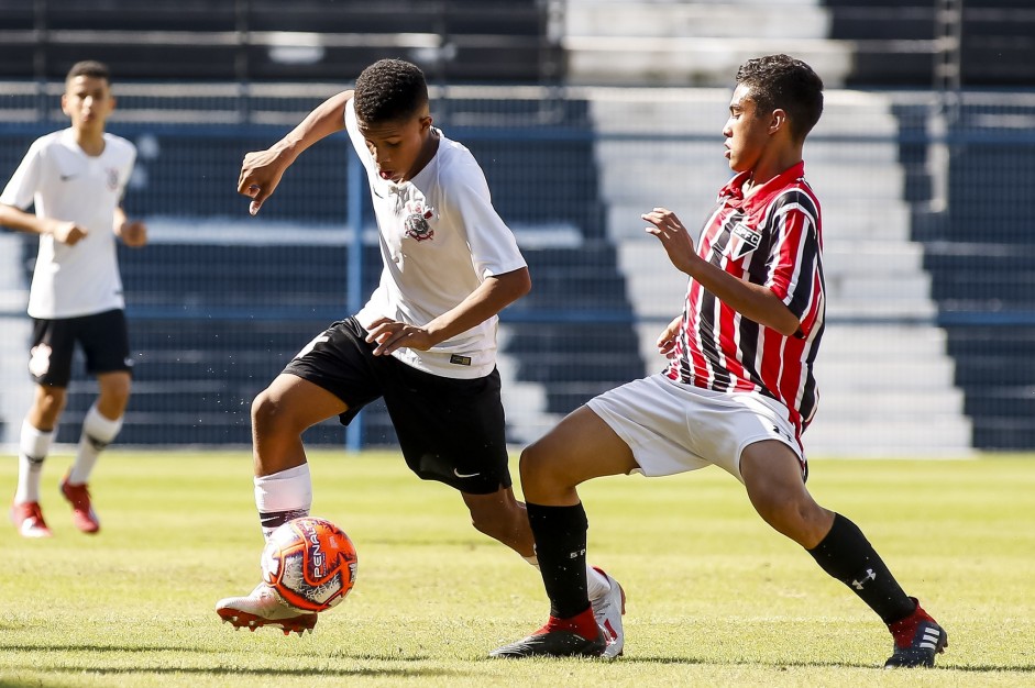 Corinthians enfrenta o São Paulo pelo Paulistão Sub-13