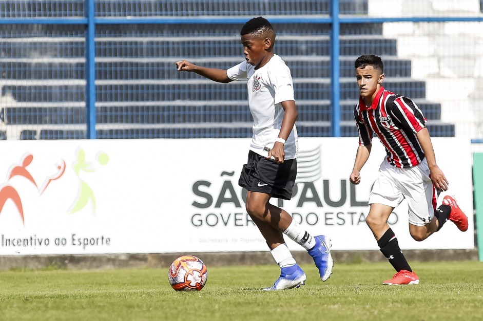 Corinthians enfrenta o So Paulo  pelo Paulisto Sub-13