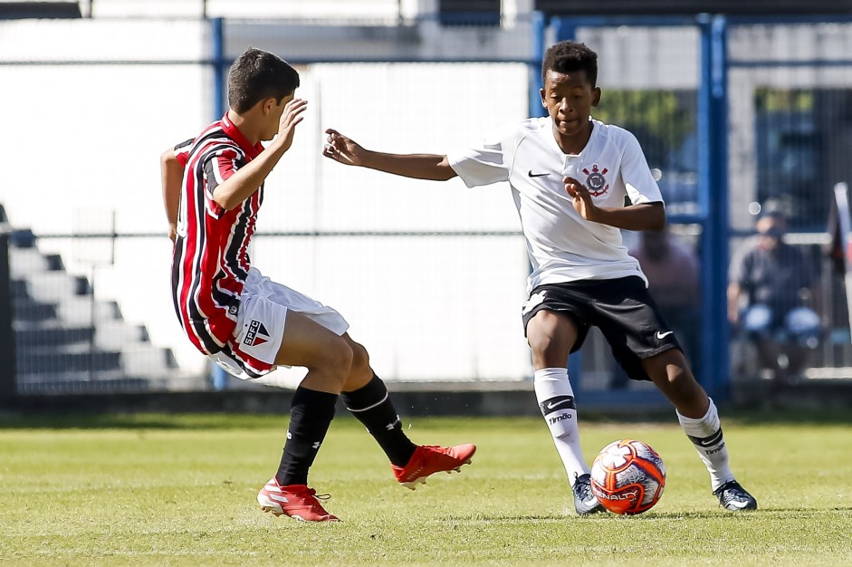 Corinthians enfrenta o São Paulo pelo Paulistão Sub-13