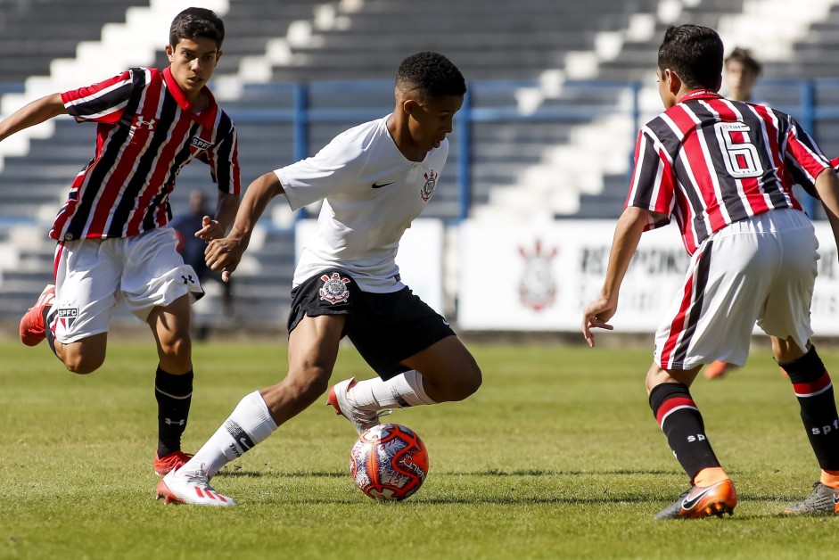 Corinthians enfrenta o São Paulo pelo Paulistão Sub-13