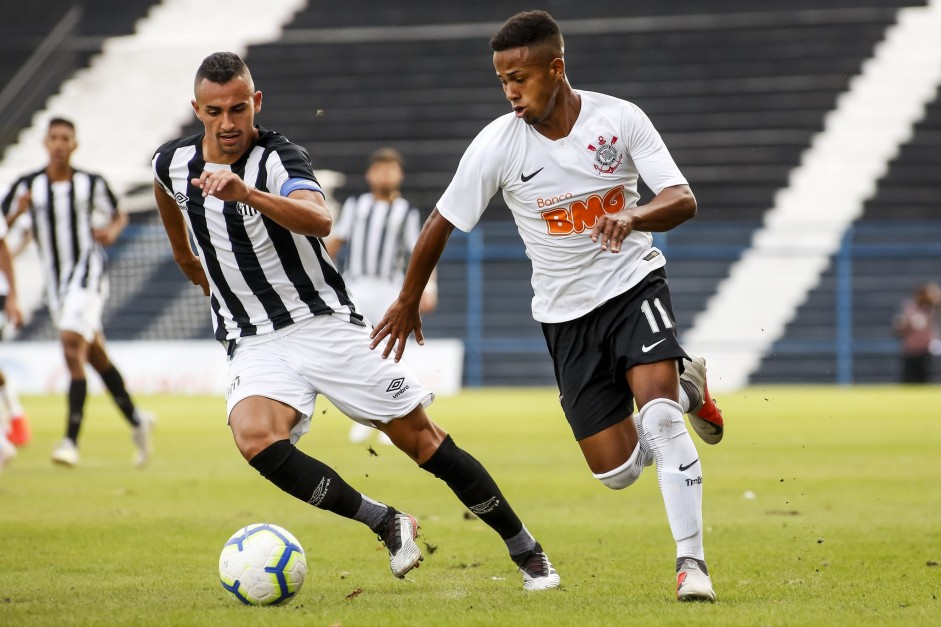 Corinthians venceu o Santo pelo placar mnimo no Brasileiro de Aspirantes