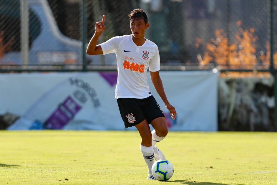 Lucas Belezi  destaque nas categorias de base do Corinthians