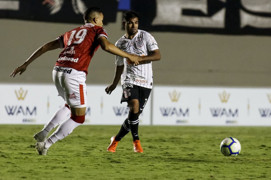 Sornoza durante amistoso entre Vila Nova e Corinthians