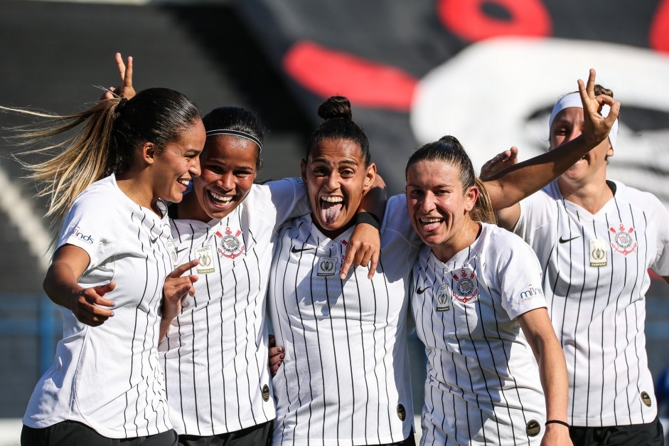 9 a 0 fechou o placar da goleada do Corinthians sobre o São Francisco, pelo Brasileiro Feminino