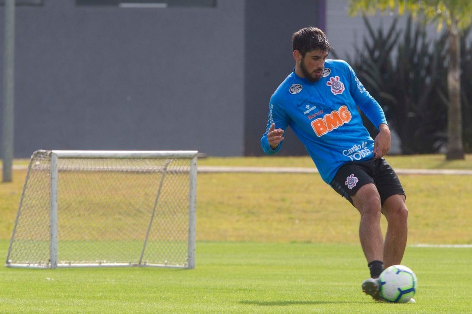 Bruno Méndez no treino desta quarta-feira, no CT Joaquim Grava