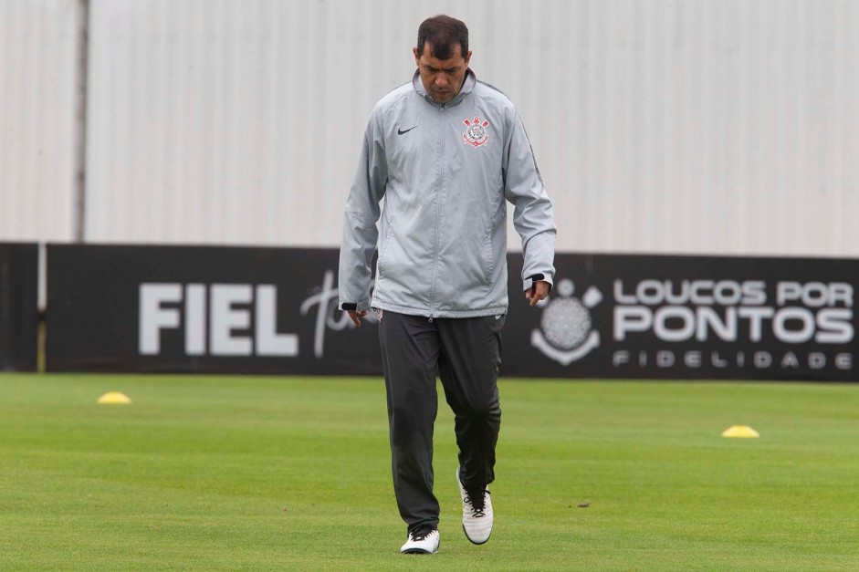 Carille no CT Joaquim Grava, durante treino desta quarta-feira
