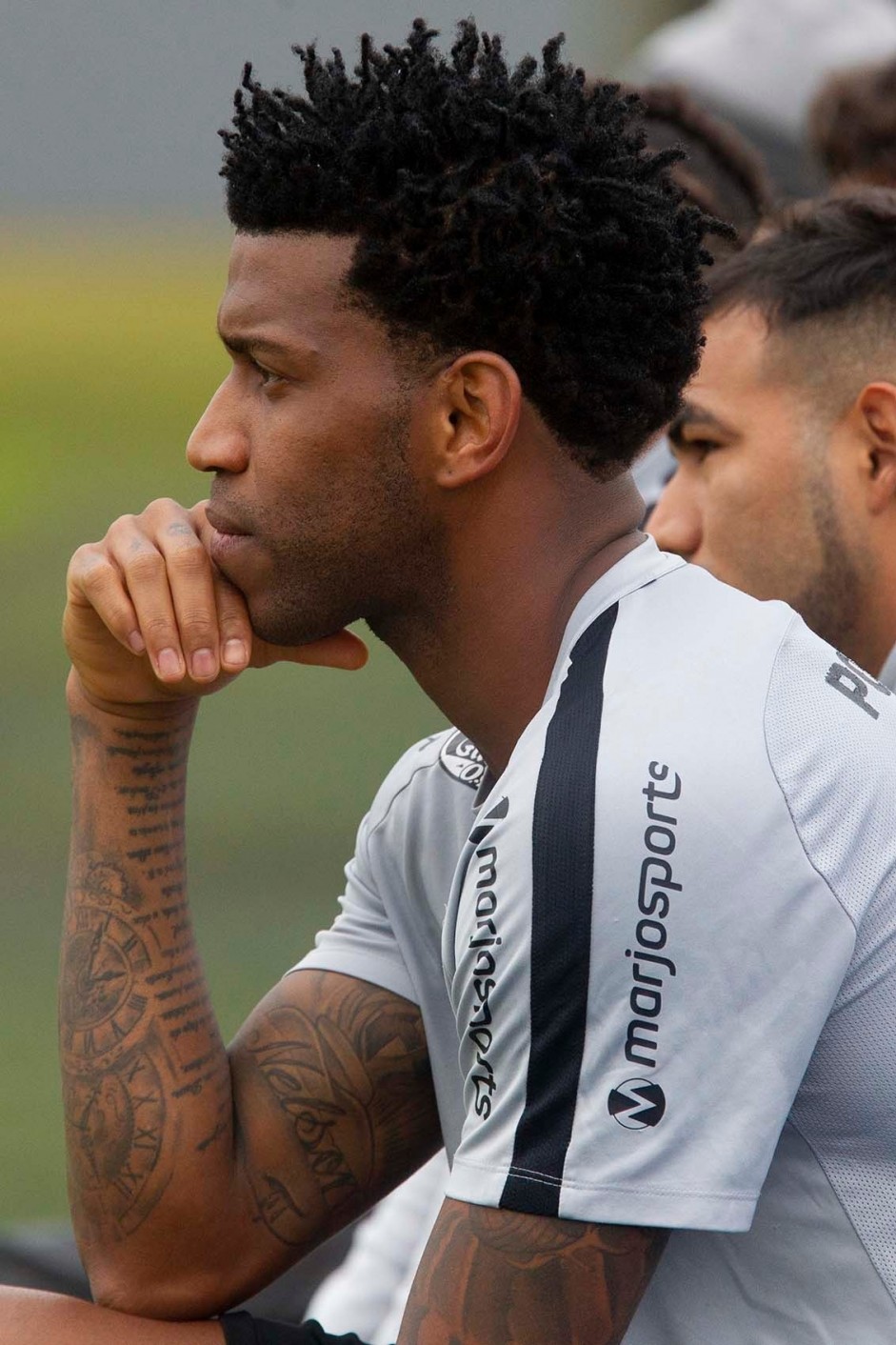 Gil durante jogo-treino contra o Juventus, no CT Joaquim Grava