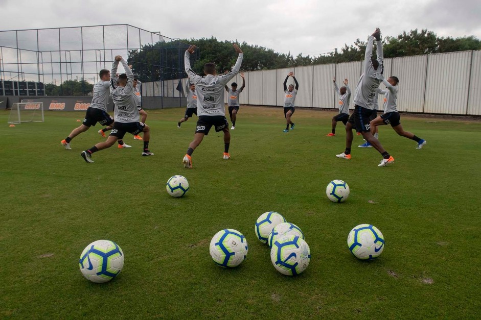 Jogadores do Timão durante jogo-treino contra o Juventus