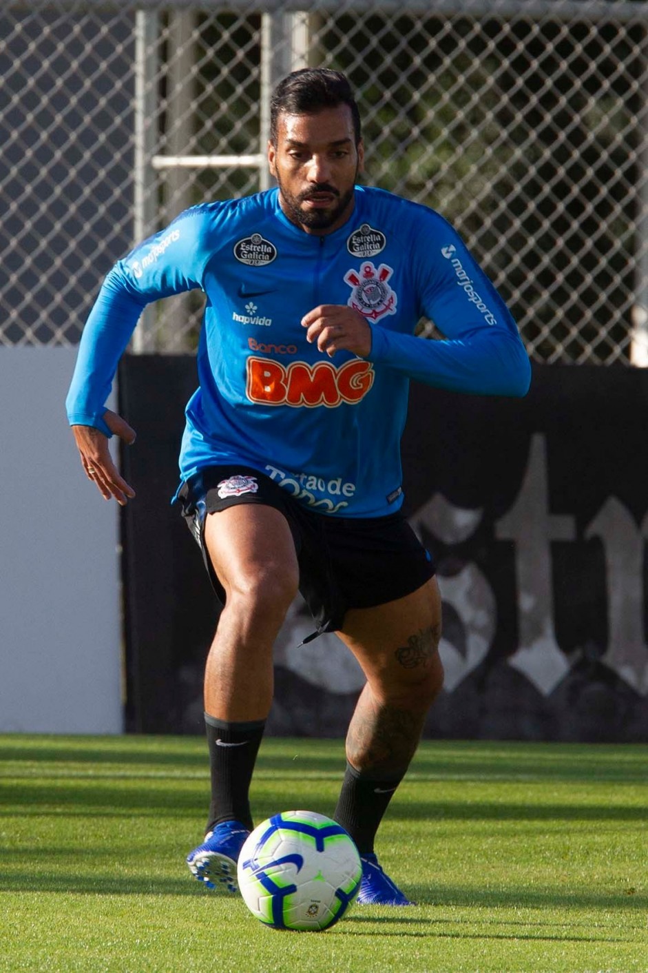 Michel Macedo no treino nesta quinta-feira no CT Joaquim Grava