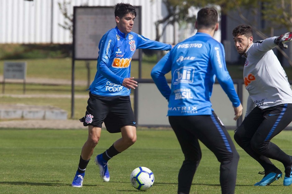Araos e Caíque no último treino antes do jogo contra o Flamengo, pelo Brasileirão