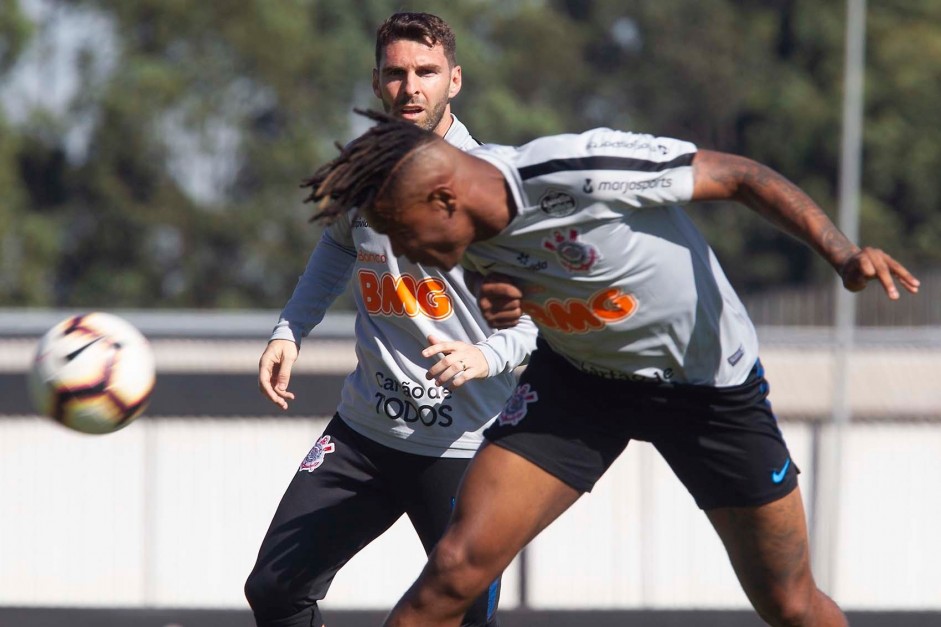 Boselli e Jesus treinam após empatar em 1 a 1, contra o Flamengo, pelo Brasileirão