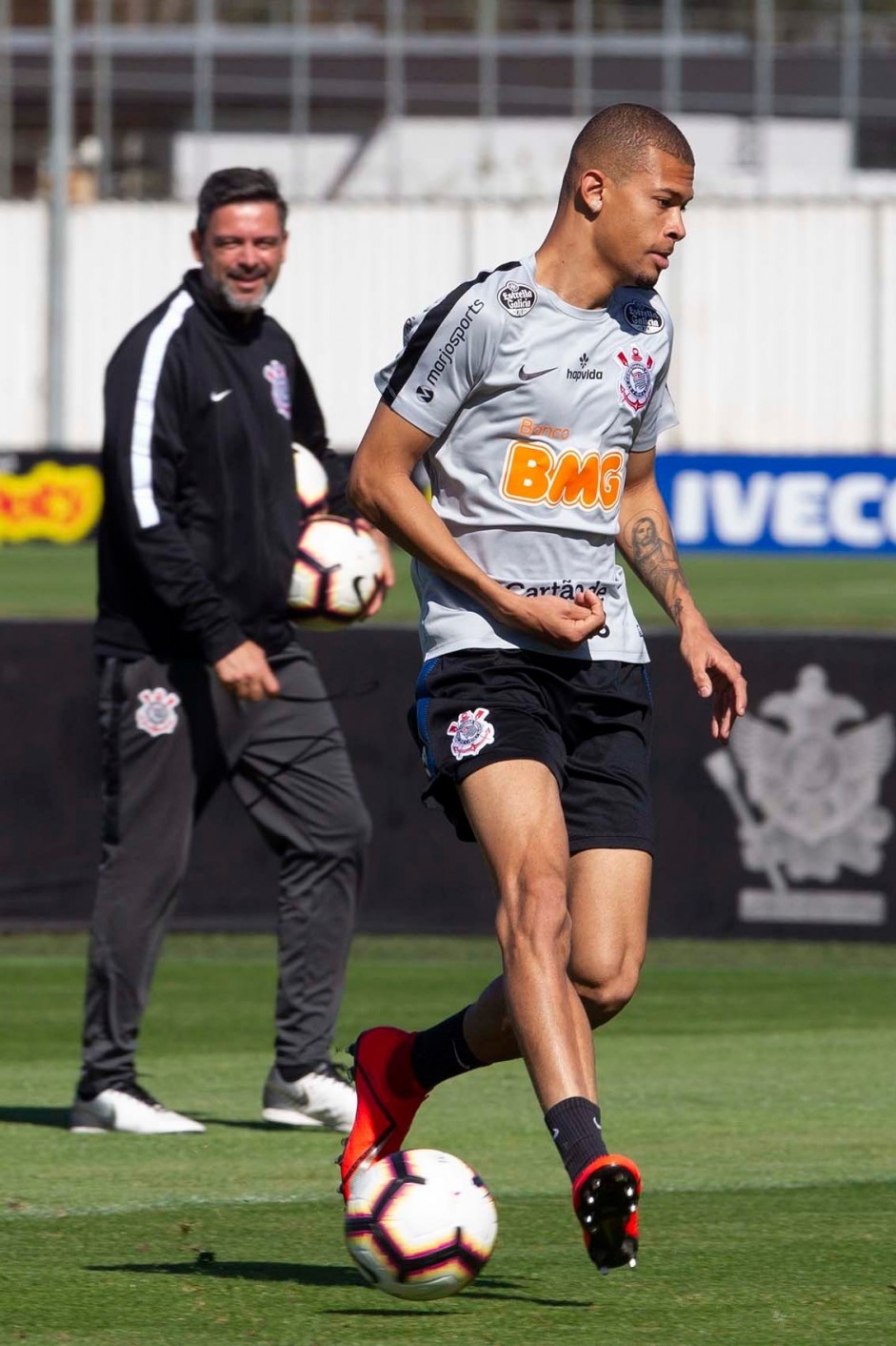 João Victor treina após empatar em 1 a 1, contra o Flamengo, pelo Brasileirão
