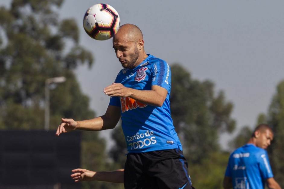 Régis no treino desta terça-feira no CT Joaquim Grava
