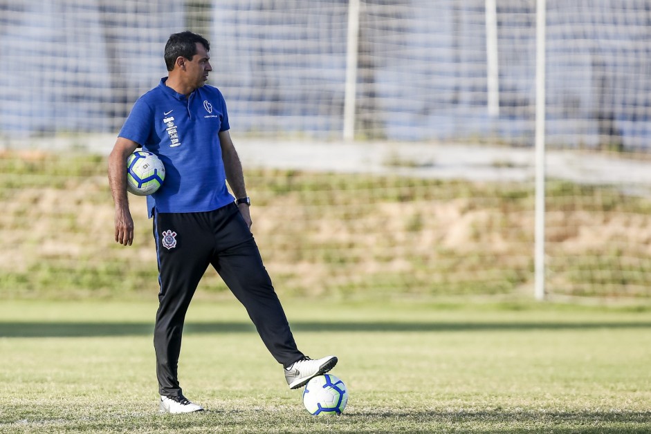 Fábio Carille já comanda treino em Fortaleza para duelo pelo Brasileirão, no domingo