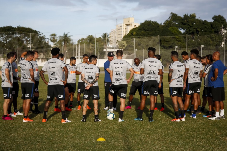 Jogadores do Corinthians j treinam em Fortaleza para duelo pelo Brasileiro, no domingo