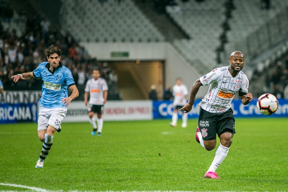 Love no jogo contra o Montevideo Wanderers, pela Copa Sul-Americana, na Arena Corinthians