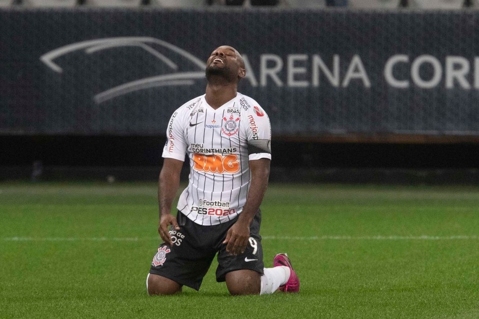 Love no jogo contra o Montevideo Wanderers, pela Copa Sul-Americana, na Arena Corinthians