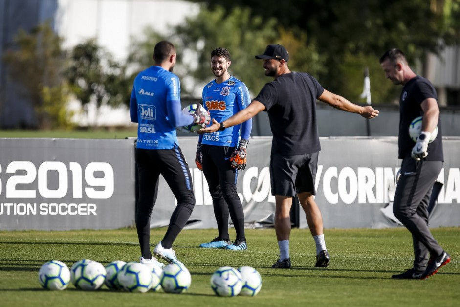 Walter e Caíque França no treino desta sexta-feira no CT Joaquim Grava