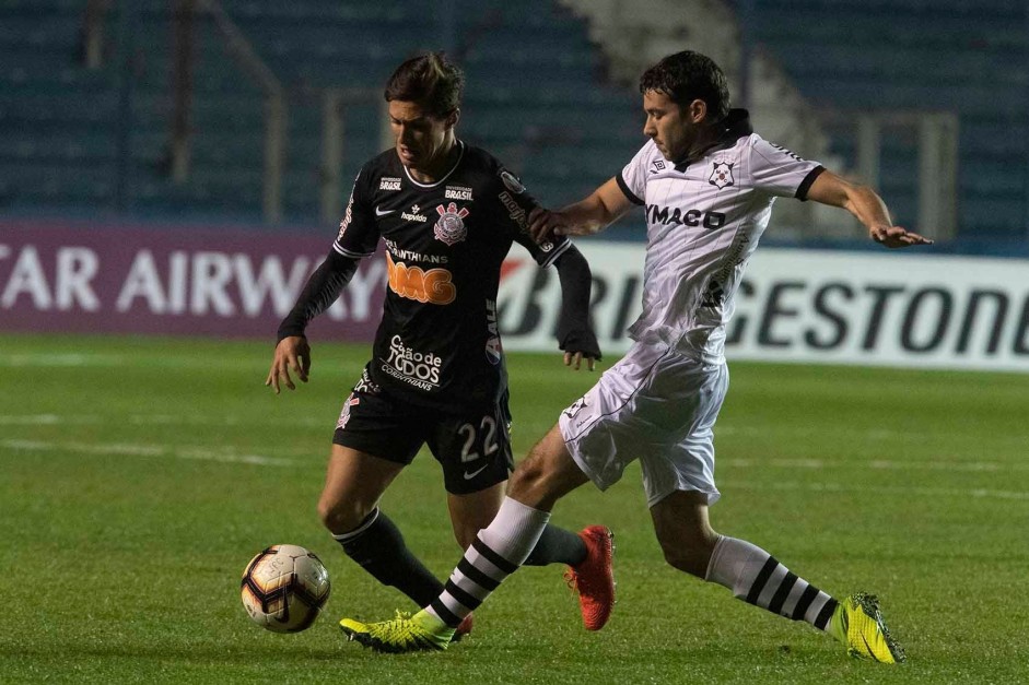 Corinthians vence o Montevideo Wanderes e se classifica para as quartas da Copa Sulamericana