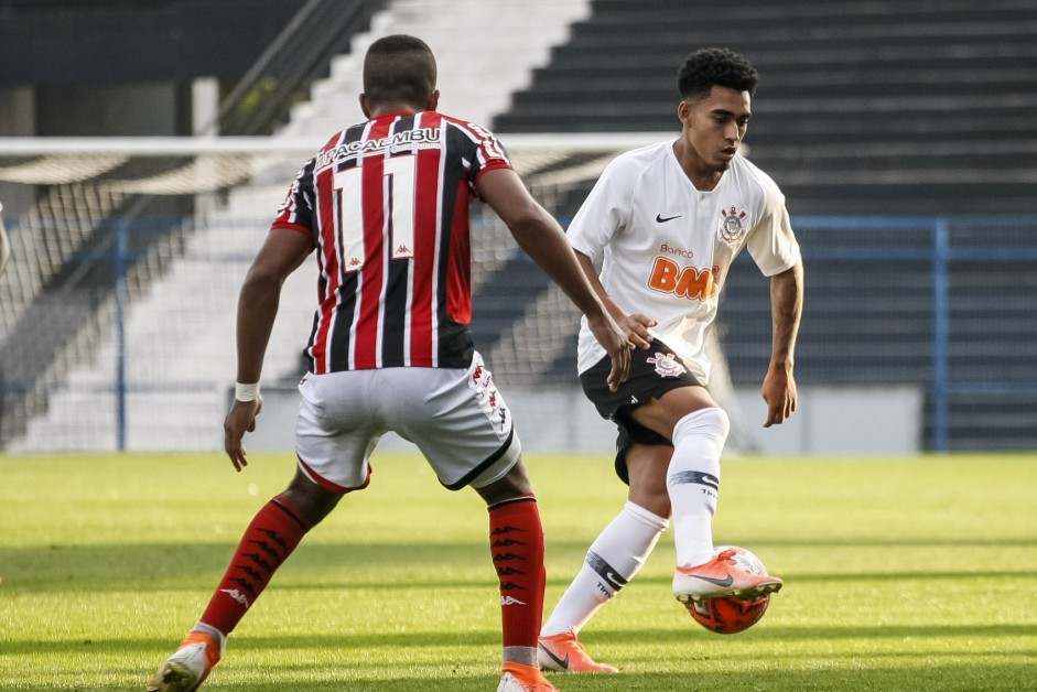 Du no jogo contra o Botafogo, pelo Paulista Sub-20