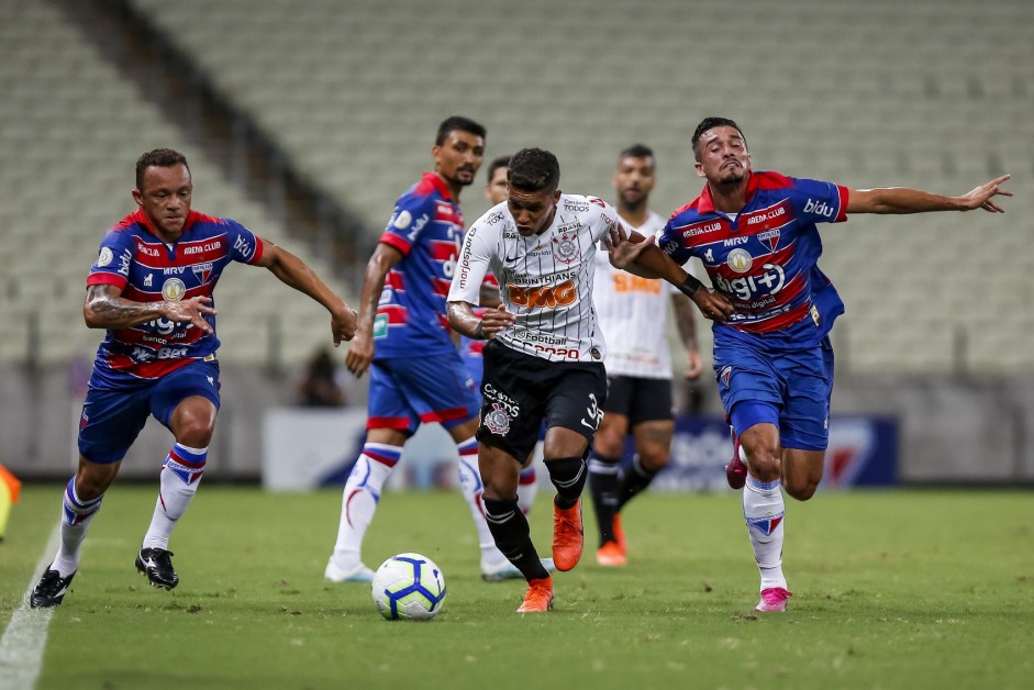 Jovem Pedrinho no jogo contra o Fortaleza, pelo Campeonato Brasileiro
