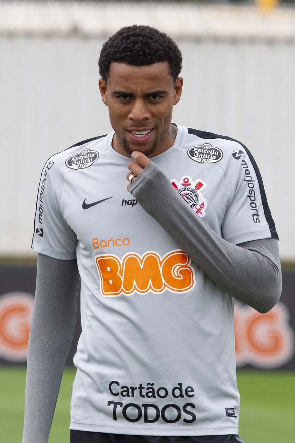 Gustagol no segundo treino preparatrio para o jogo contra o Fluminense