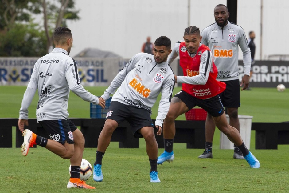 Manoel, Urso, Sornoza e Clayson no segundo treino preparatrio para o jogo contra o Fluminense