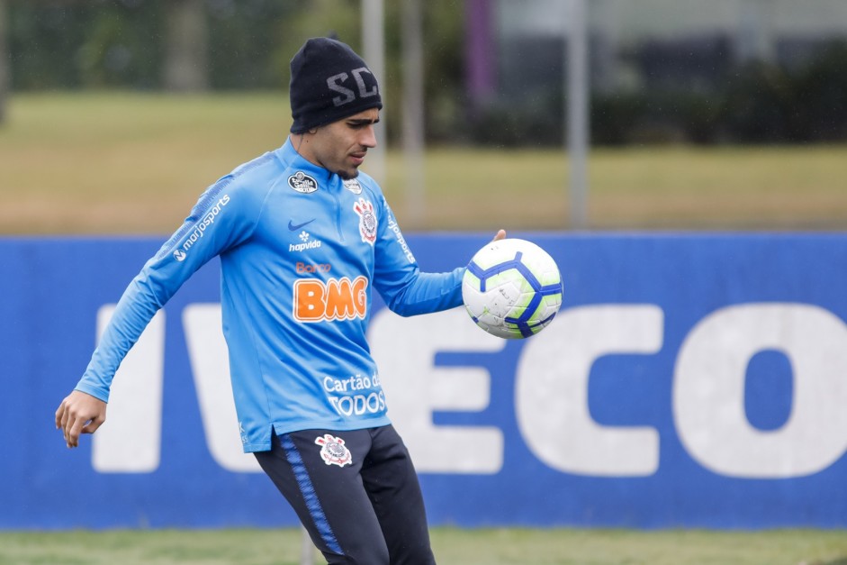 Gabriel durante último treino antes do jogo contra o Avaí, pelo Brasileirão