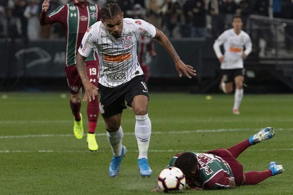 Corinthians empatou em 0 a 0 no jogo de ida contra o Fluminense