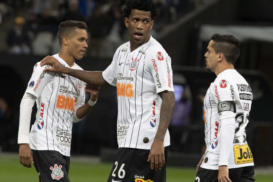 Nmeros defensivos do Corinthians contrastam com fraco desempenho ofensivo