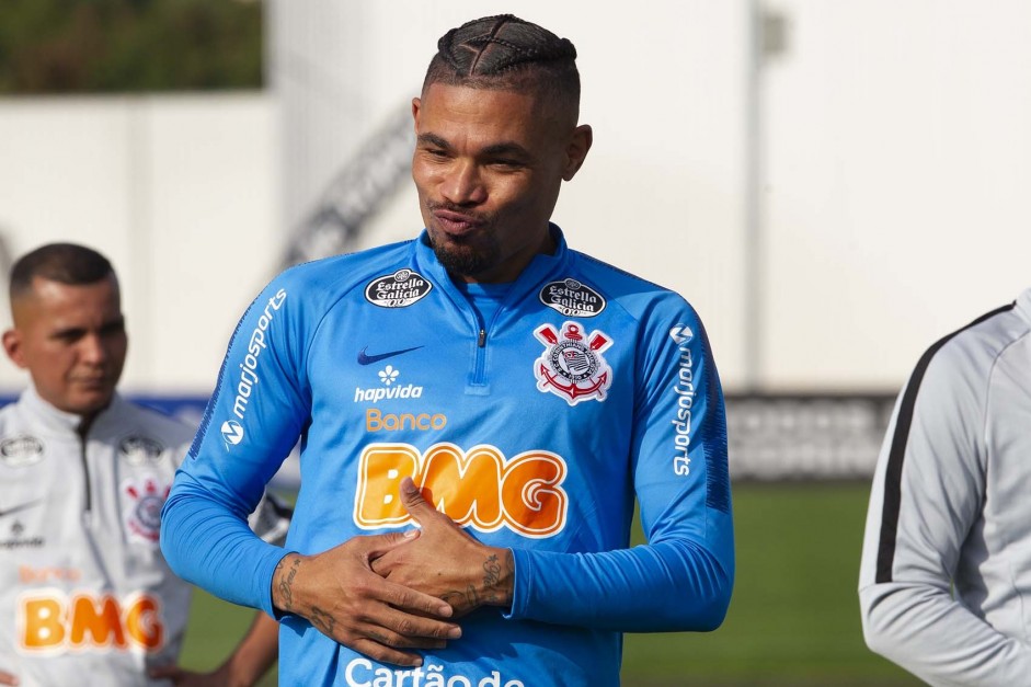 Jnior Urso finaliza preparao para jogo contra o Fluminense, pela Sul-Americana
