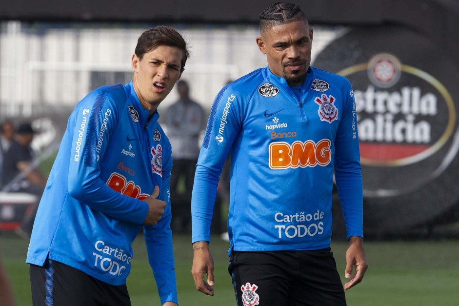 Vital e Urso retornam ao time titular do Corinthians nesta quarta-feira; Love tambm  novidade