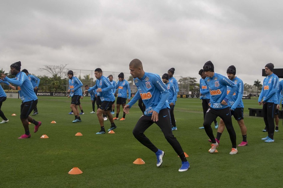 Elenco do Corinthians deve retomar as atividades na prxima tera-feira