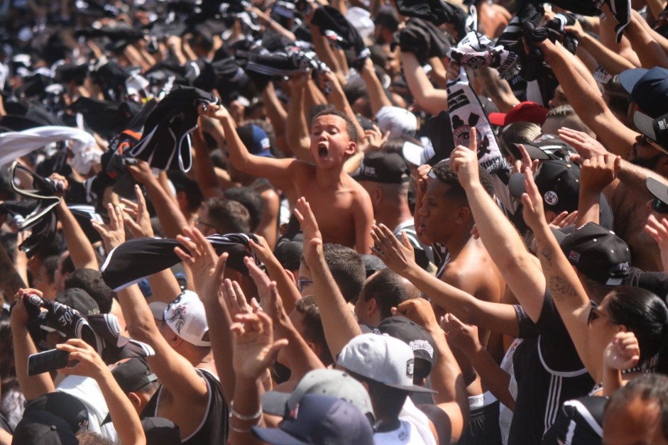 Corinthians enfrenta o Palmeiras na Supercopa do Brasil Corinthians enfrenta o Palmeiras na Supercopa do Brasil