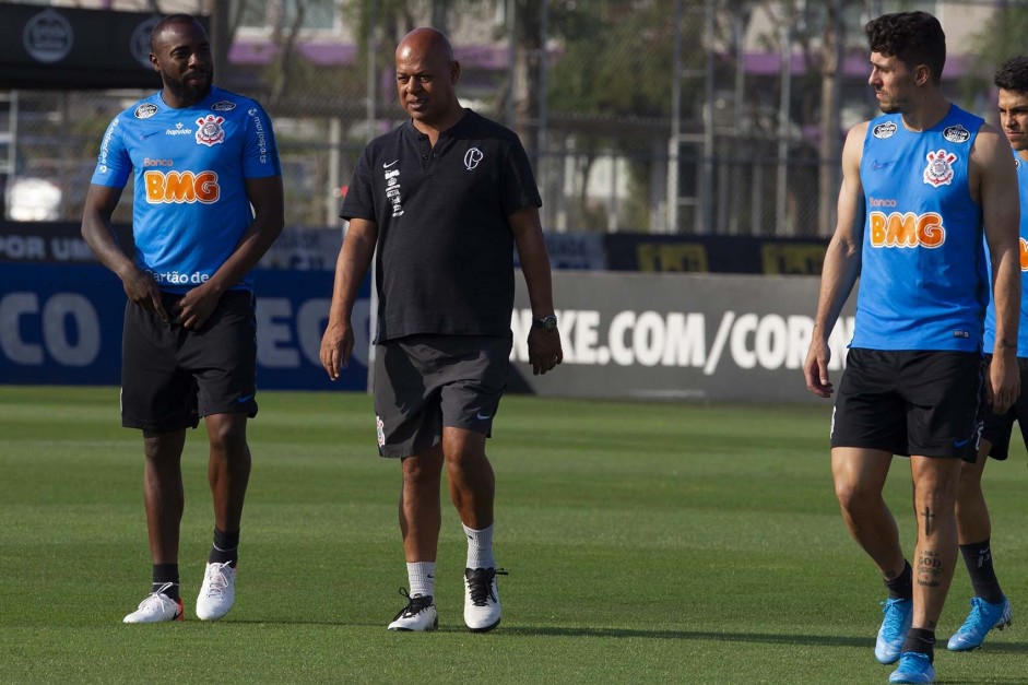 Manoel, Mauro da Silva e Avelar