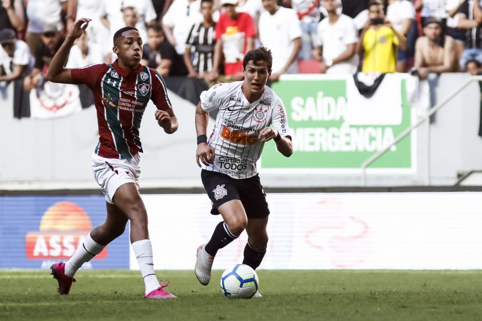 Mateus Vital no jogo contra o Fluminense, pelo Brasileirão, no Mané Garrincha
