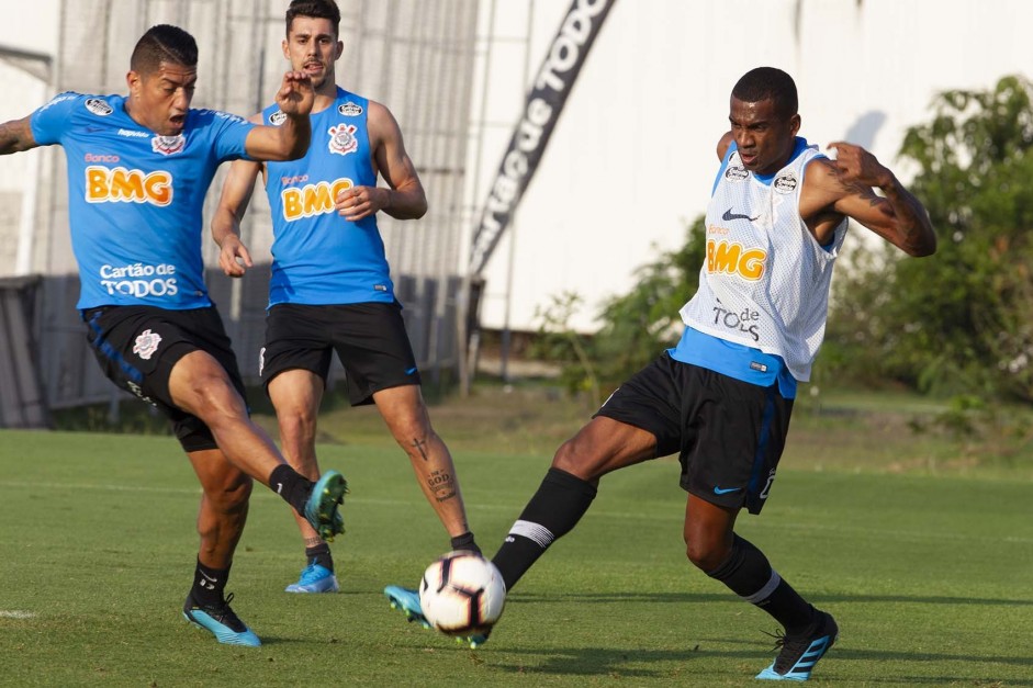 Ralf, Avelar e Marllon volta aos treinos nesta segunda-feira para enfrentar o Del Valle
